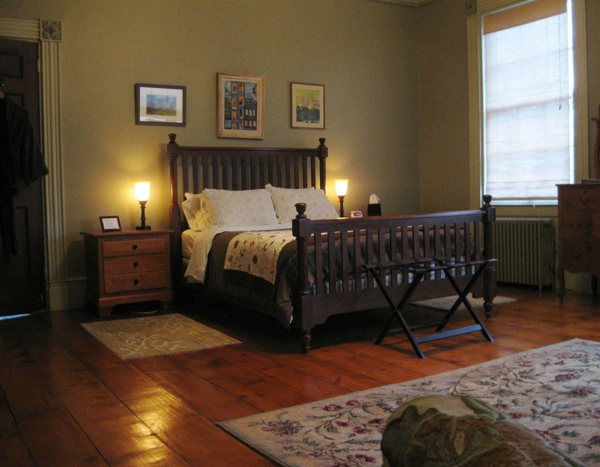 The Borland House Inn Montgomery Extérieur photo